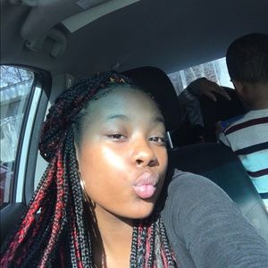 Meet your Posher, Kyla